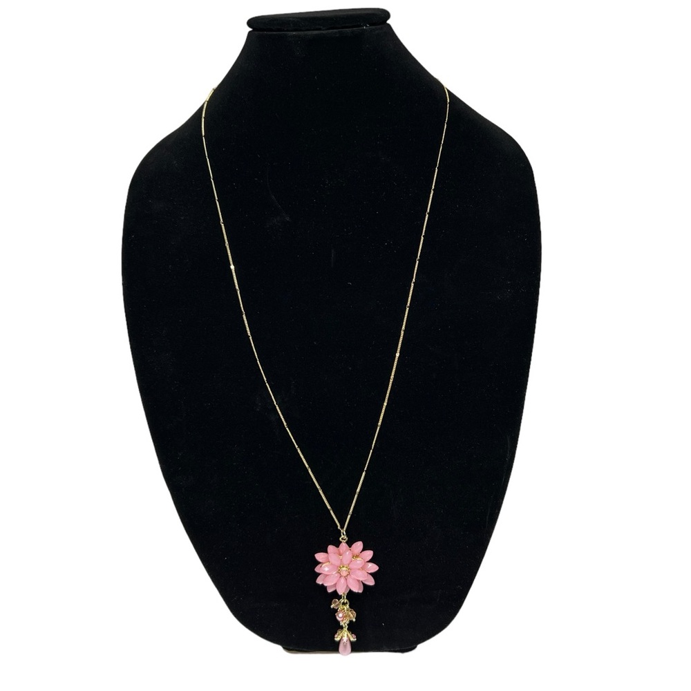 Pink Flower Pendant Necklace - Picture 5 of 7
